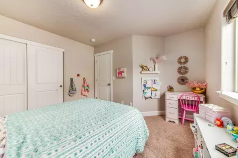 63307 Kalamata Loop, Bend, OR 97701 photo 17