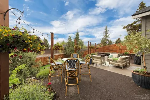 63307 Kalamata Loop, Bend, OR 97701 photo 25