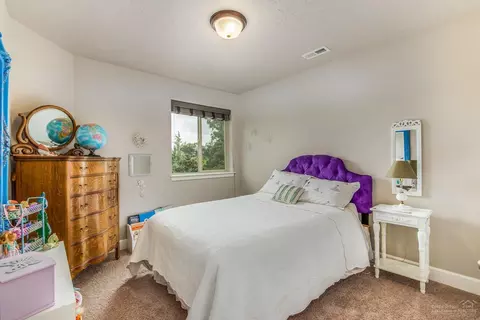 63307 Kalamata Loop, Bend, OR 97701 photo 19