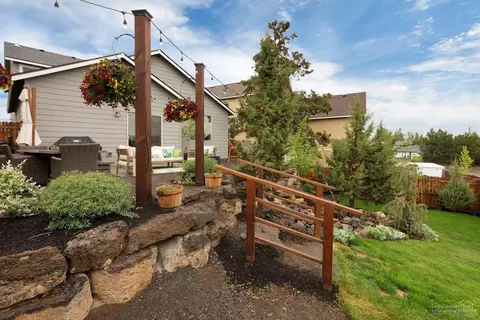 63307 Kalamata Loop, Bend, OR 97701 photo 22