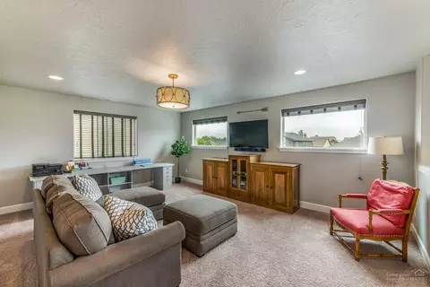 63307 Kalamata Loop, Bend, OR 97701 photo 20
