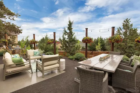 63307 Kalamata Loop, Bend, OR 97701 photo 24