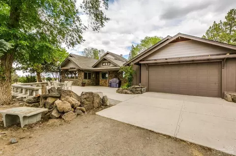 62770 Stenkamp Rd, Bend, OR 97701 photo 3
