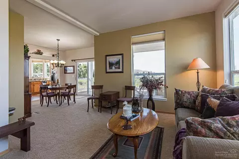 65950 93rd St, Bend, OR 97703 photo 12