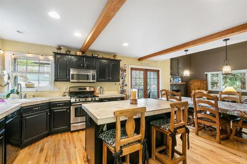 289 NW 16th St, Bend, OR 97703 photo 9