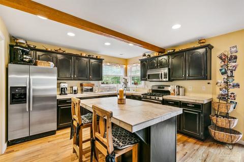 289 NW 16th St, Bend, OR 97703 photo 8