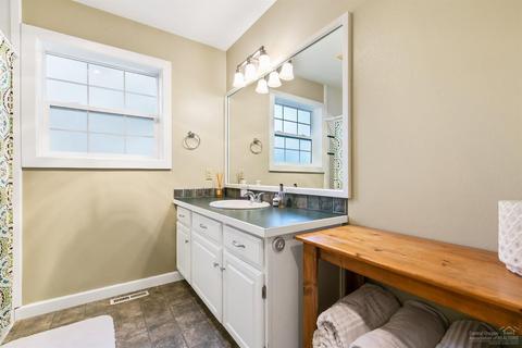 289 NW 16th St, Bend, OR 97703 photo 15