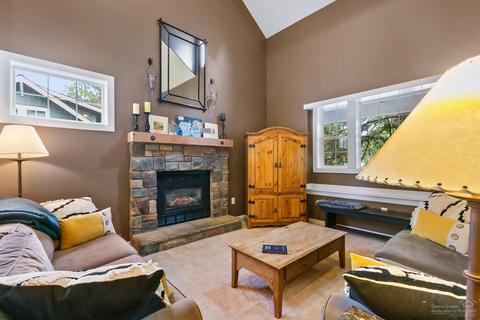 289 NW 16th St, Bend, OR 97703 photo 3