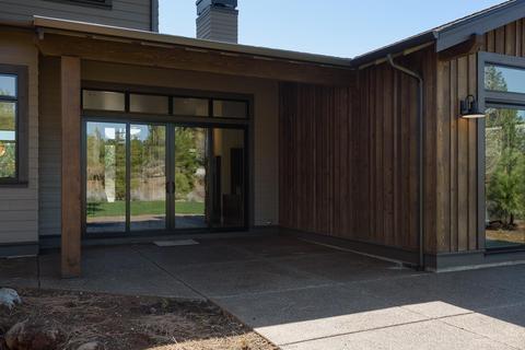 19466 Stafford Loop, Bend, OR 97702 photo 22