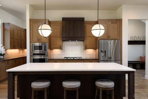 19466 Stafford Loop, Bend, OR 97702 photo 6