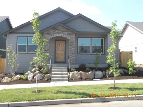 20021 SW Voltera Pl, Bend, OR 97702 photo 1