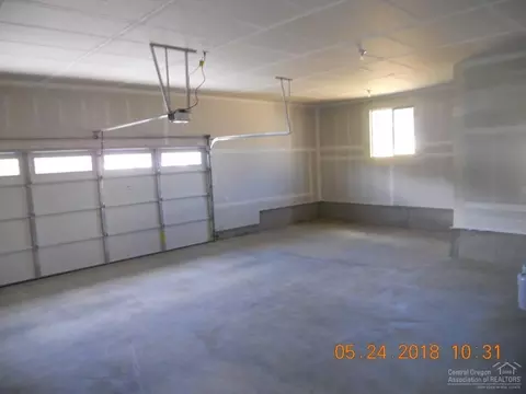 20021 SW Voltera Pl, Bend, OR 97702 photo 19