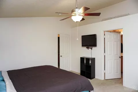 63181 Lancaster St, Bend, OR 97701 photo 10