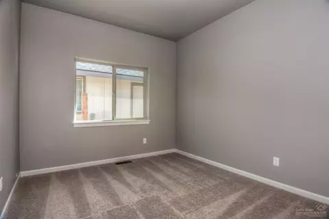 21199 Caleb Pl, Bend, OR 97702 photo 15