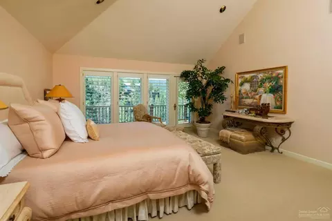 20045 Chaney Rd, Bend, OR 97703 photo 12