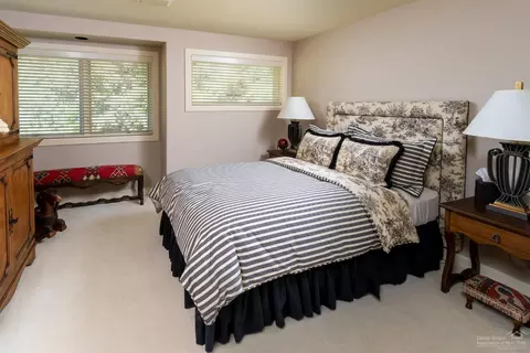20045 Chaney Rd, Bend, OR 97703 photo 17