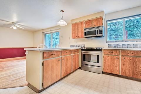 56635 Lunar Dr, Bend, OR 97707 photo 11