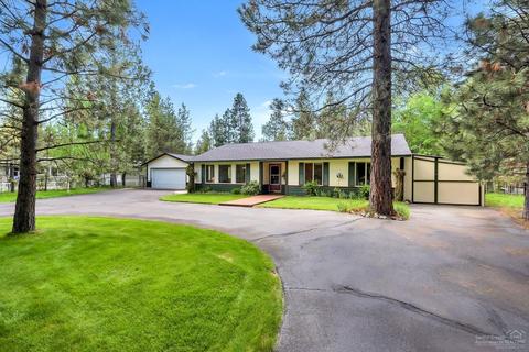 56635 Lunar Dr, Bend, OR 97707 photo 3