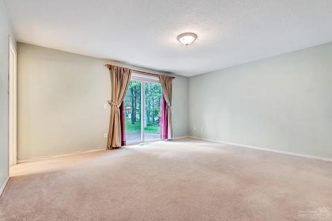 56635 Lunar Dr, Bend, OR 97707 photo 14