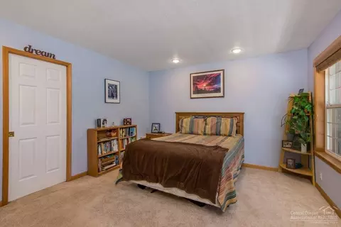 2634 NW Scandia Loop, Bend, OR 97703 photo 15