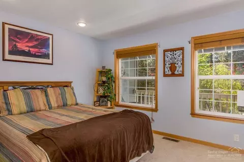2634 NW Scandia Loop, Bend, OR 97703 photo 16