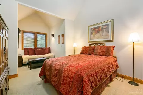57422 Sun Eagle Ln, Sunriver, OR 97707 photo 13