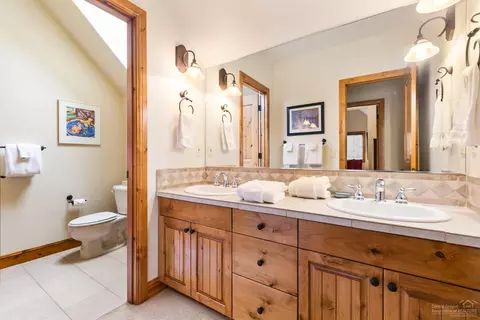 57422 Sun Eagle Ln, Sunriver, OR 97707 photo 14