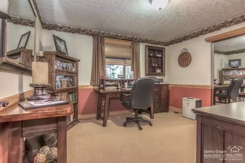 62275 Cody Rd, Bend, OR 97701 photo 16