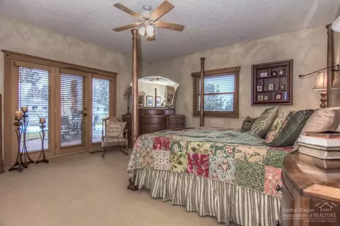 62275 Cody Rd, Bend, OR 97701 photo 15