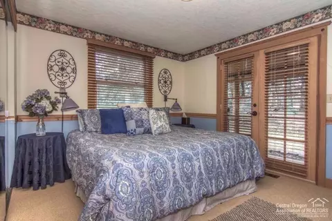 62275 Cody Rd, Bend, OR 97701 photo 9