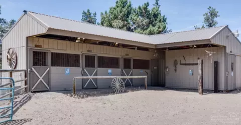 62275 Cody Rd, Bend, OR 97701 photo 23