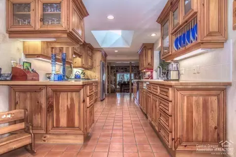 62275 Cody Rd, Bend, OR 97701 photo 4