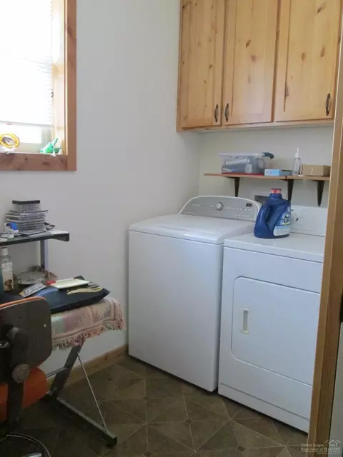 153482 Hackamore Ln, La Pine, OR 97739 photo 9
