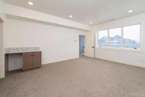 61369 Lost Hollow Loop, Bend, OR 97702 photo 19