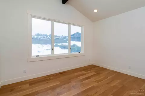 61369 Lost Hollow Loop, Bend, OR 97702 photo 13