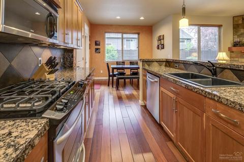 20157 Stonegate Dr, Bend, OR 97702 photo 8
