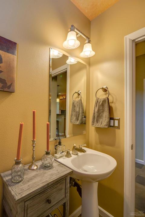 20157 Stonegate Dr, Bend, OR 97702 photo 10