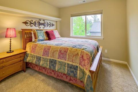 20157 Stonegate Dr, Bend, OR 97702 photo 16