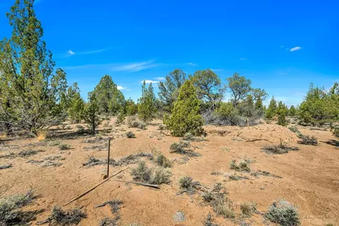 24185 E Hwy 20, Bend, OR 97701 photo 8