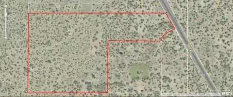 24185 E Hwy 20, Bend, OR 97701 photo 1
