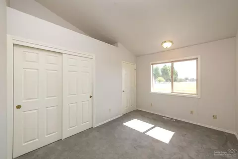 64485 Research Rd, Bend, OR 97703 photo 11