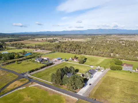 64485 Research Rd, Bend, OR 97703 photo 14
