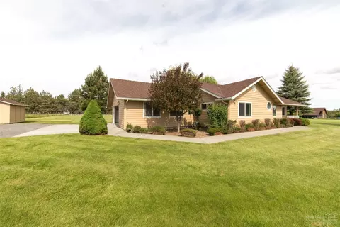 64485 Research Rd, Bend, OR 97703 photo 2