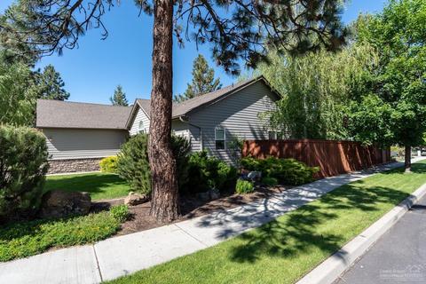 19883 Powers Rd, Bend, OR 97702 photo 4