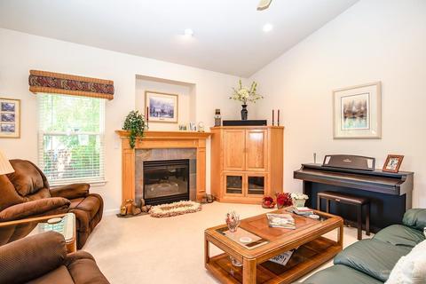 19883 Powers Rd, Bend, OR 97702 photo 12