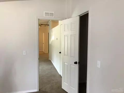 18908 Choctaw Rd, Bend, OR 97702 photo 5