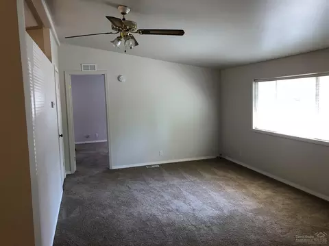 18908 Choctaw Rd, Bend, OR 97702 photo 3