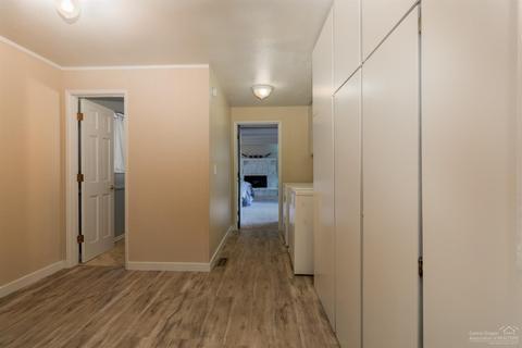 60300 Ridgeview Dr, Bend, OR 97702 photo 10