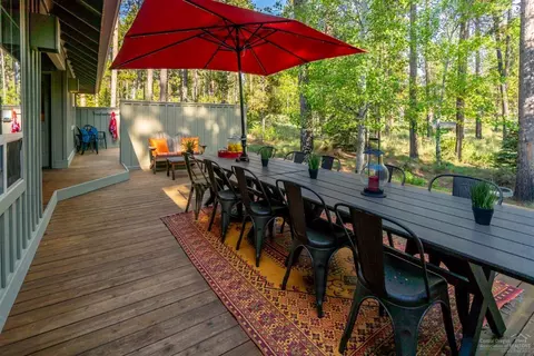 57711 Wallowa Loop, Sunriver, OR 97707 photo 12