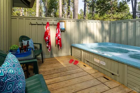 57711 Wallowa Loop, Sunriver, OR 97707 photo 9